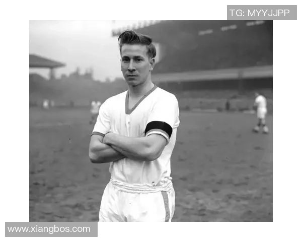 英格兰著名球星的辉煌历程与足球经典瞬间全面回顾