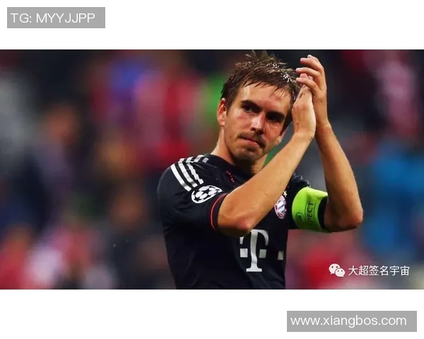 足球球星帅气签名大揭秘 各大球员独特签名背后的故事与意义